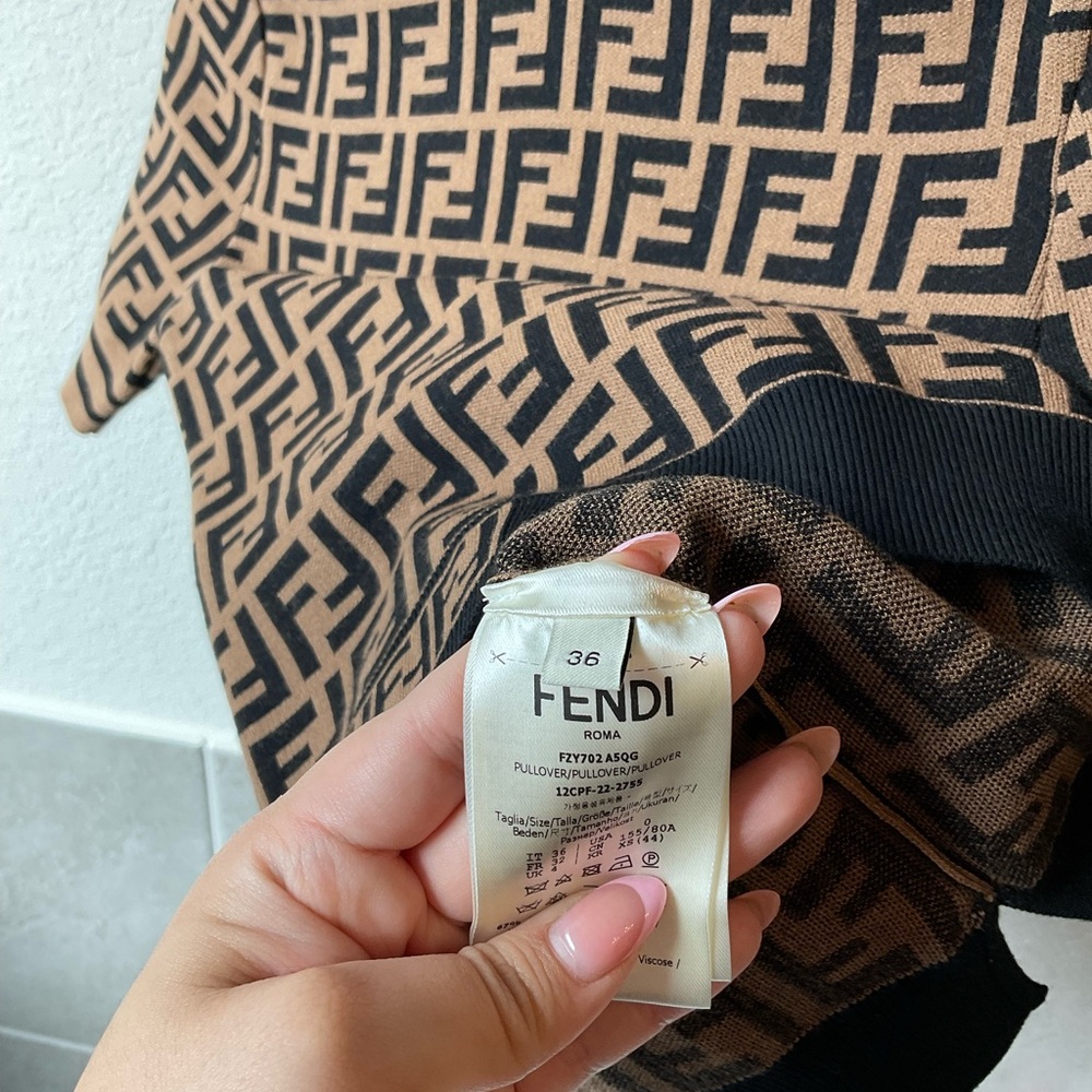 Fendi cardigan women’s small brown - Picture 6 of 7